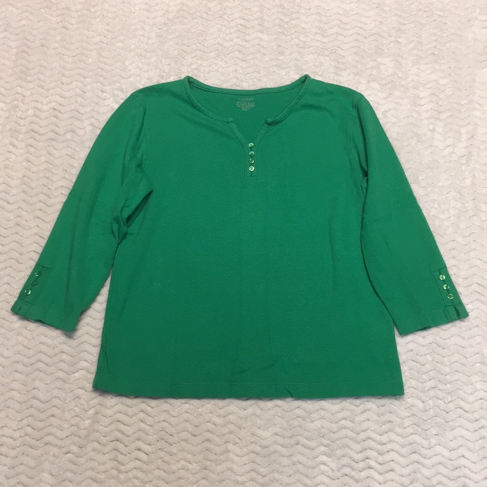 Henley 3/4 sleeve shirt - size Small
